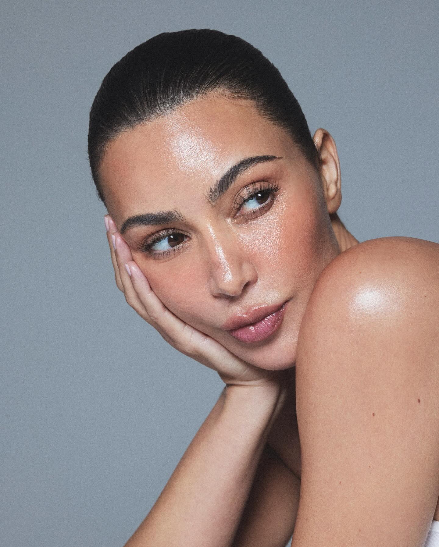 ต่อขนตาสายฝอ ต่อขนตาแบบ Kim K