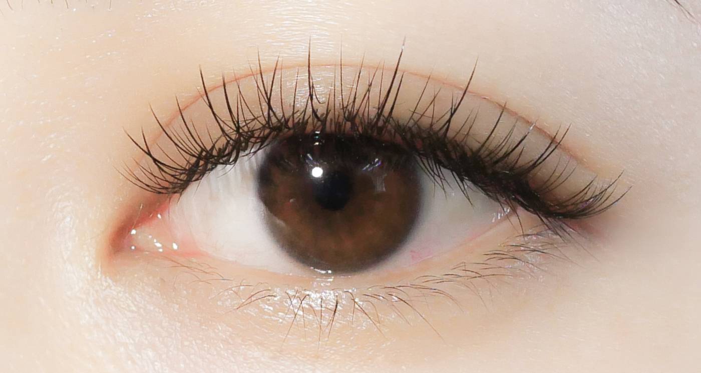 ต่อขนตา Lashury