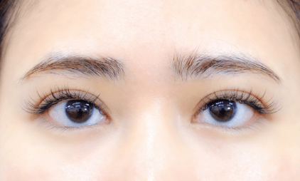 Lashury Elegant ต่อขนตาสัญชาติญี่ปุ่น ในรถไฟฟ้า เริ่มต้น 980.-