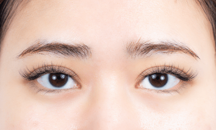Lashury Adore ต่อขนตาสัญชาติญี่ปุ่น ในรถไฟฟ้า เริ่มต้น 980.-